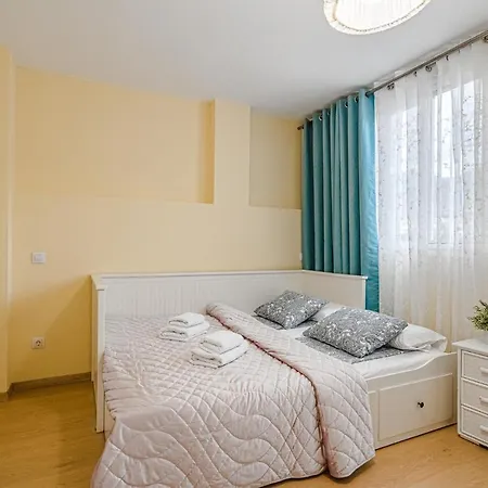 Red Large Family Apartment, Three Floors, 10 Guests * Costa Adeje