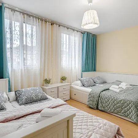 Red Large Family Apartment, Three Floors, 10 Guests * Costa Adeje