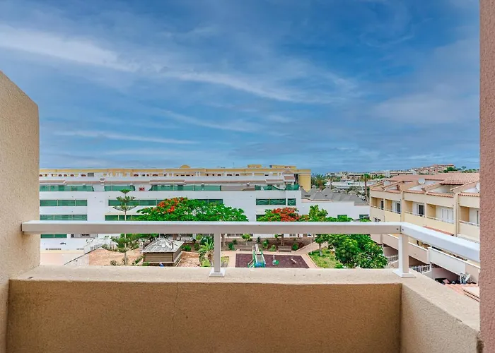 Apartment Red Large Family Apartment, Three Floors, 10 Guests