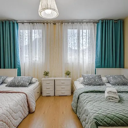 Apartamento Red Large Family Apartment, Three Floors, 10 Guests Costa Adeje (Tenerife)