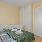 Appartement Red Large Family Apartment, Three Floors, 10 Guests *