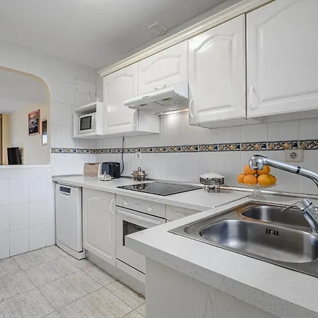Lejlighed Red Large Family Apartment, Three Floors, 10 Guests *